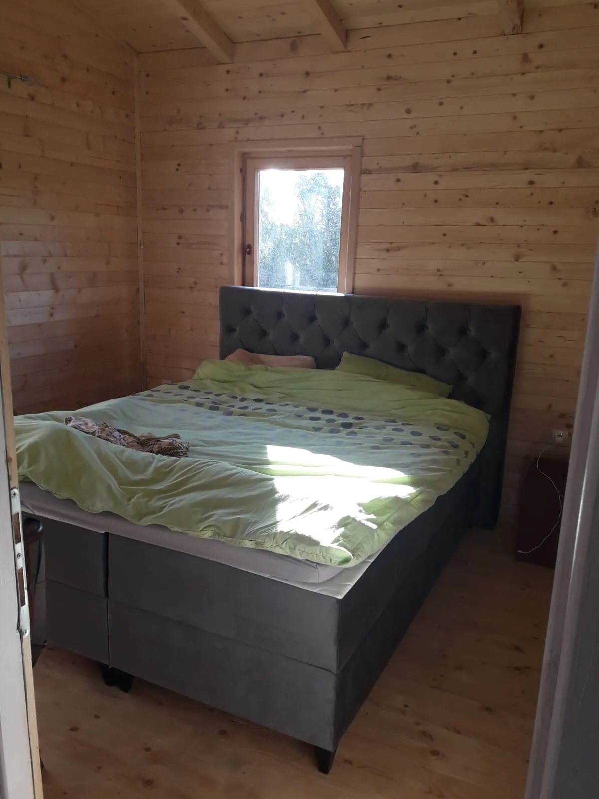 Wooden house in Lustica